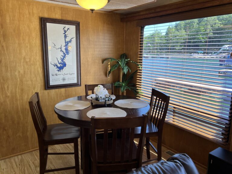 Dining nook